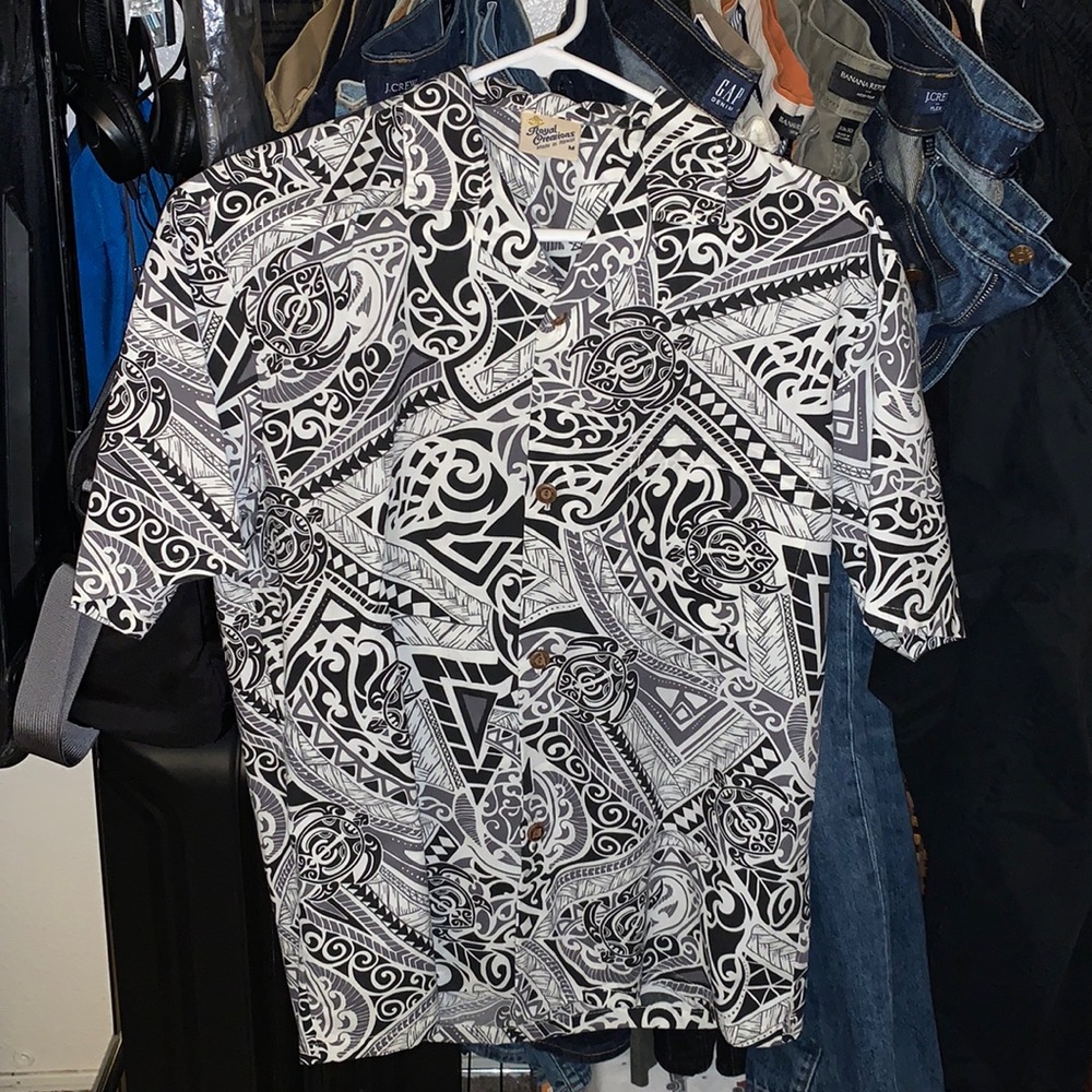 Vintage 90s Royal creations Hawaiian shirt men’s size Medium